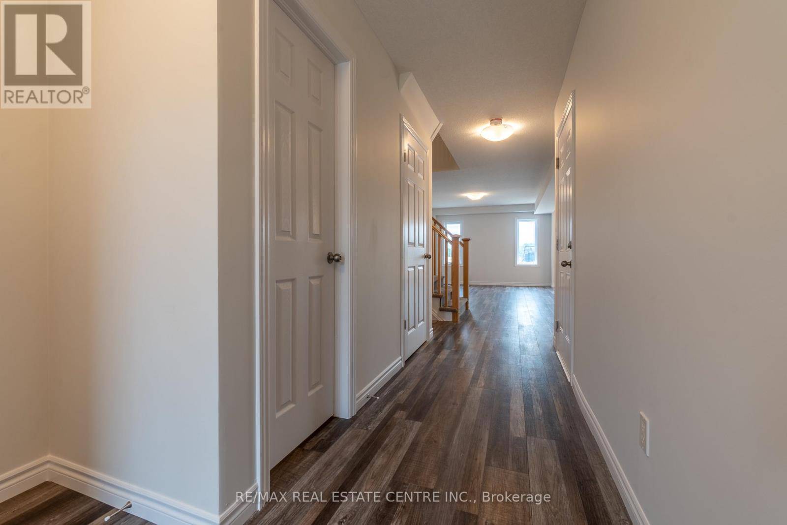 London South (south U), ON N6M0J3,2974 TURNER CRESCENT