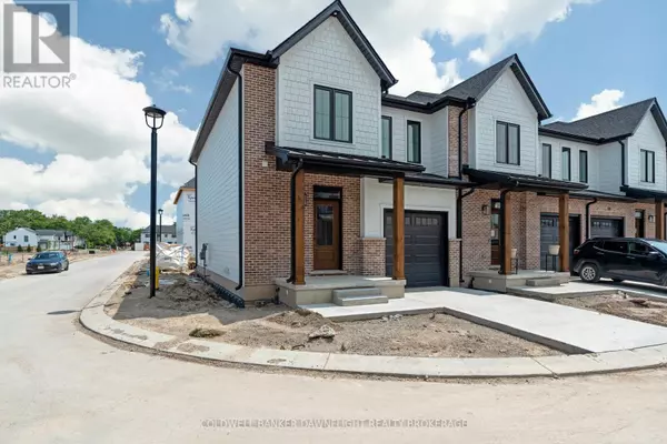 Lucan Biddulph (lucan), ON N0M2J0,147 SCOTTS DR #28