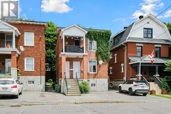 Ottawa, ON K1Y1X7,115-115 1/2 FAIRMONT AVENUE