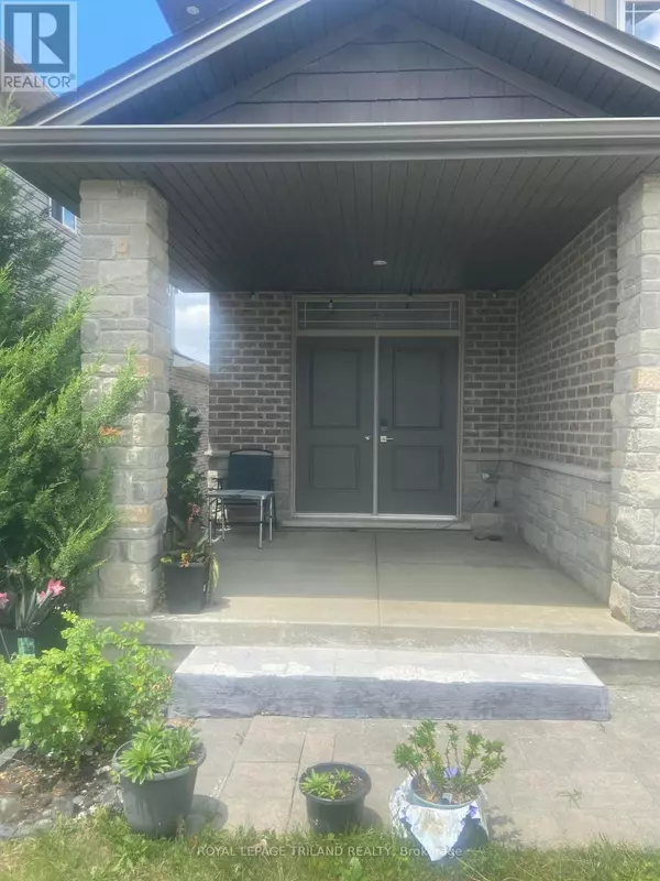 London South (south U), ON N6M1G5,2544 HOLBROOK DRIVE