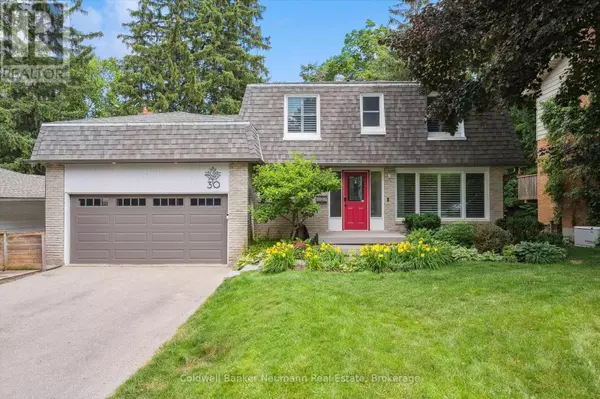 30 MAPLE STREET, Guelph (dovercliffe Park/old University), ON N1G2G2