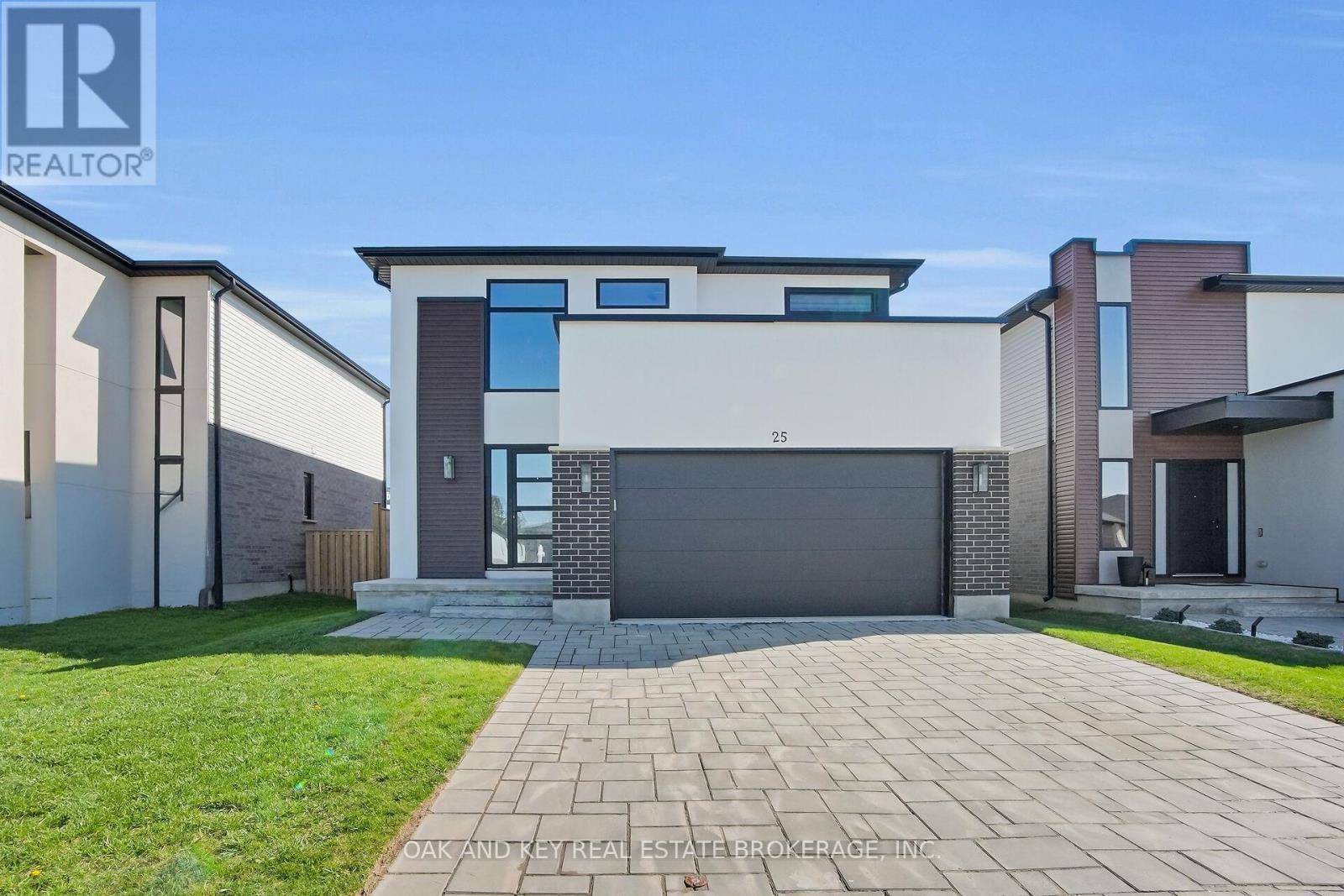 25 ALEXANDER CIRCLE, Strathroy-caradoc, ON N7G0B4