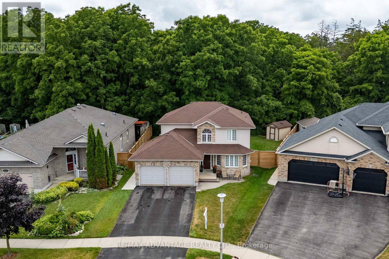London North (north E), ON N6G5K5,1695 JUBILEE DRIVE