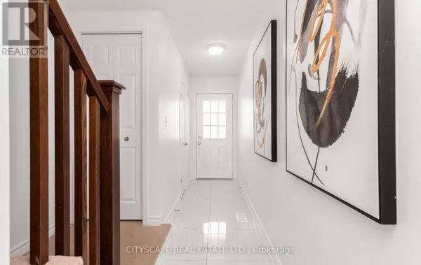 Kitchener, ON N2A0C4,493 BEAUMONT CRESCENT