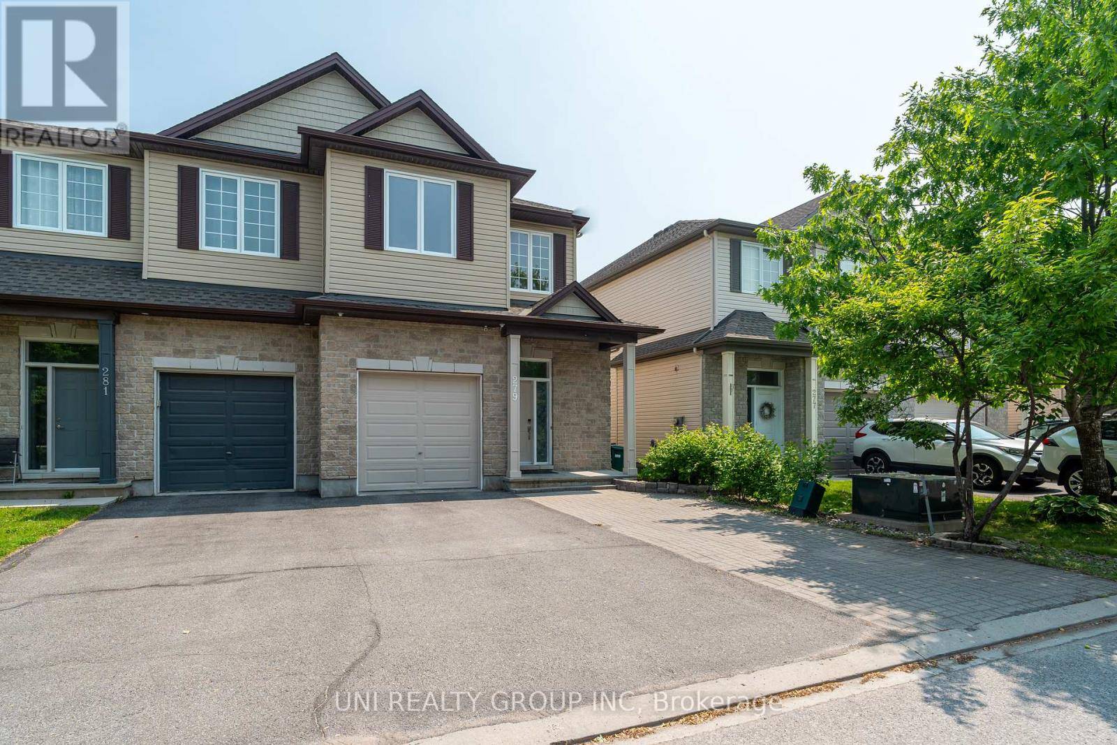 Ottawa, ON K2J0P2,279 HARTHILL WAY