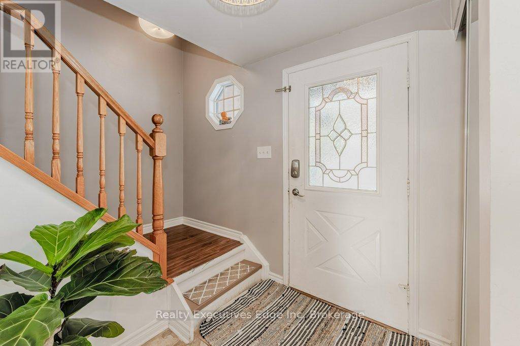 Guelph (kortright West), ON N1G3M8,23 SAGEWOOD PLACE