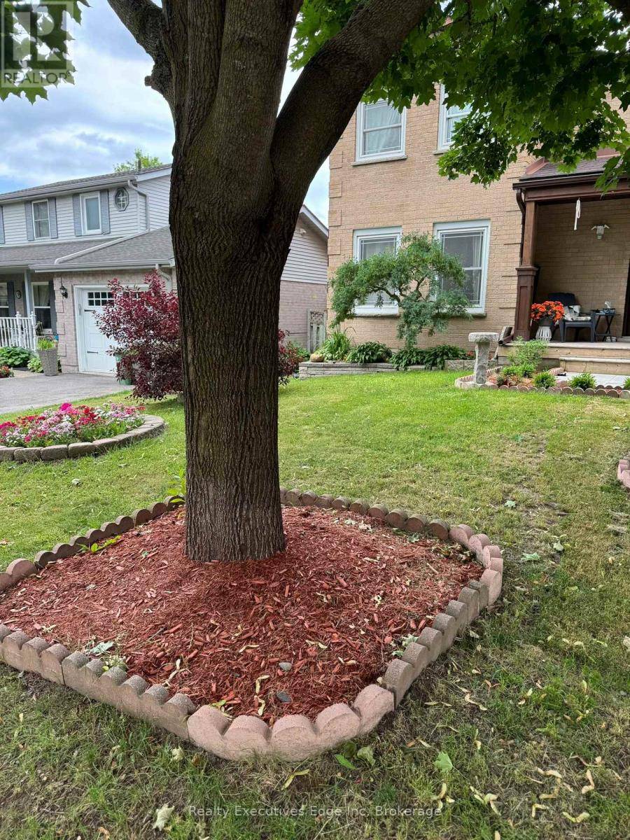 Guelph (kortright West), ON N1G3M8,23 SAGEWOOD PLACE