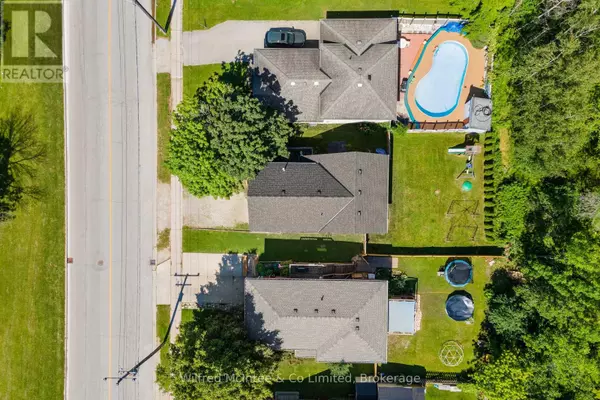 Owen Sound, ON N4K2M5,2725 3RD AVENUE E