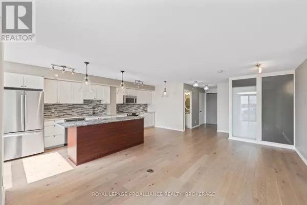 Kingston (east Of Sir John A. Blvd), ON K7K0G6,121 Queen ST #709