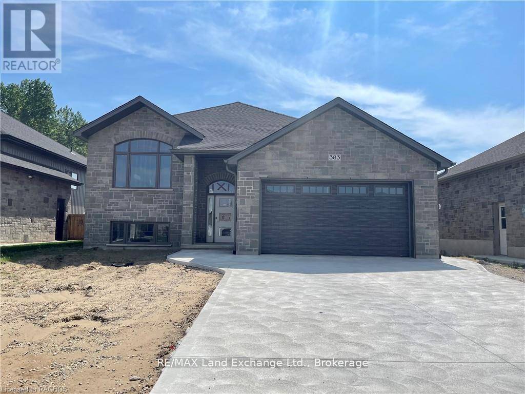 383 RIDGE STREET, Saugeen Shores, ON N0H2C3