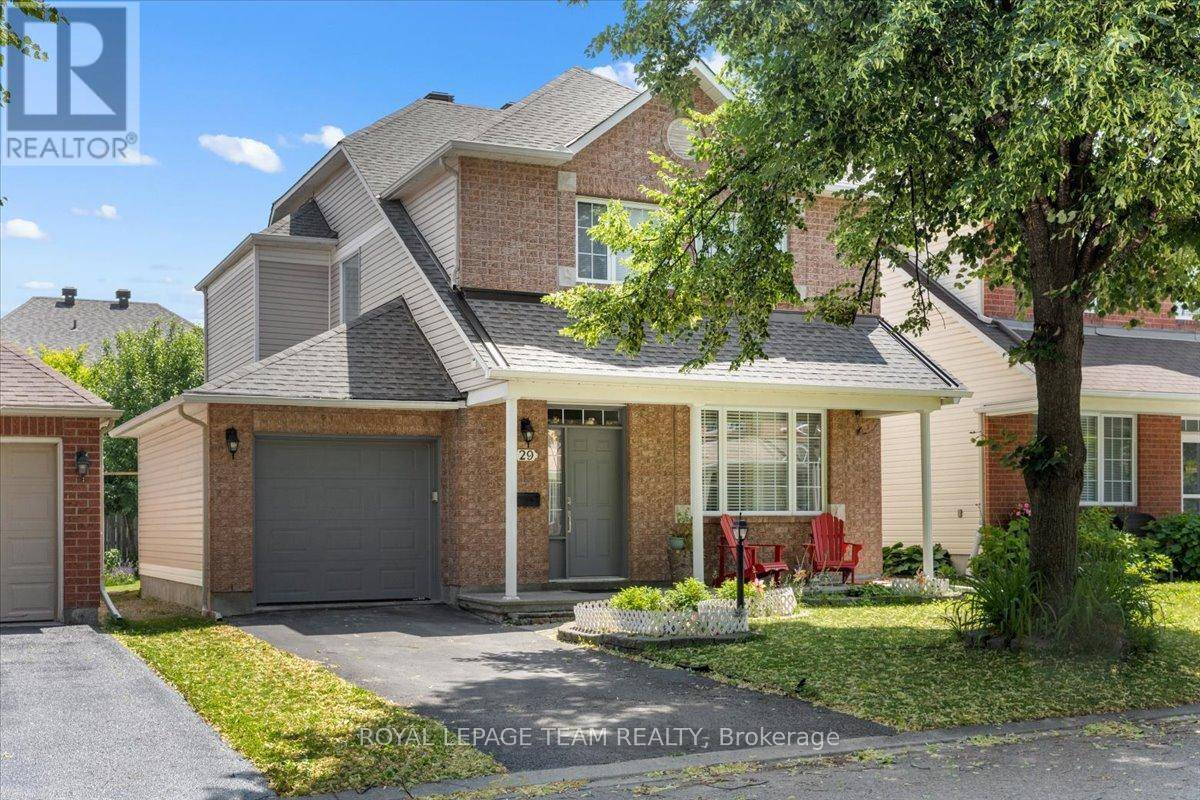 29 APPLEDALE DRIVE, Ottawa, ON K2J4W5