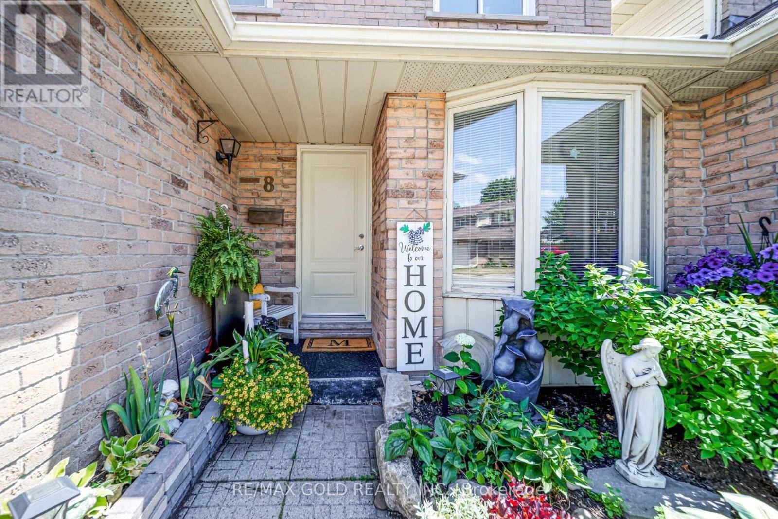 Hamilton (stoney Creek), ON L8E2L6,494 Barton ST #8