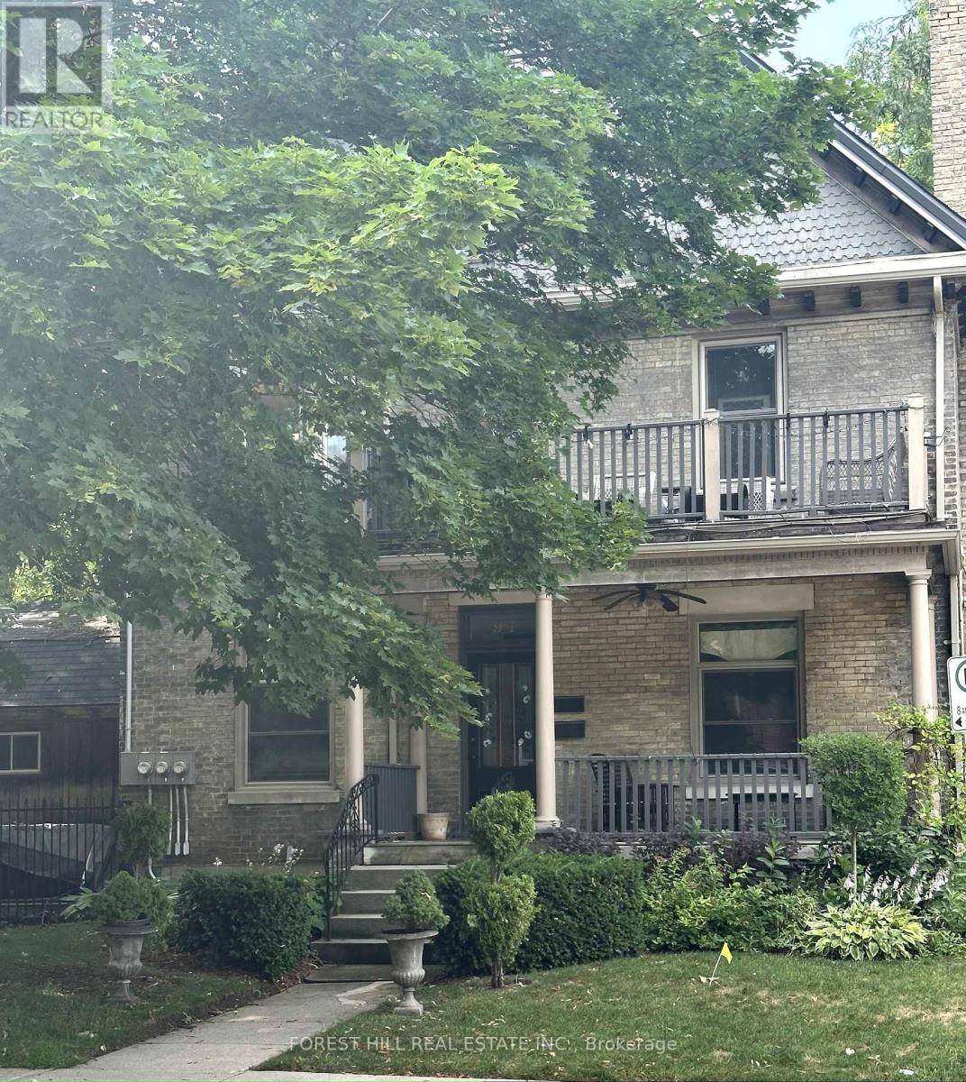 London East (east F), ON N6A1M4,94 Central AVE #3
