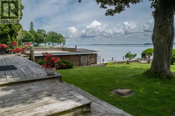 South Glengarry, ON K0C2E0,6800 ST. FRANCIS LANE