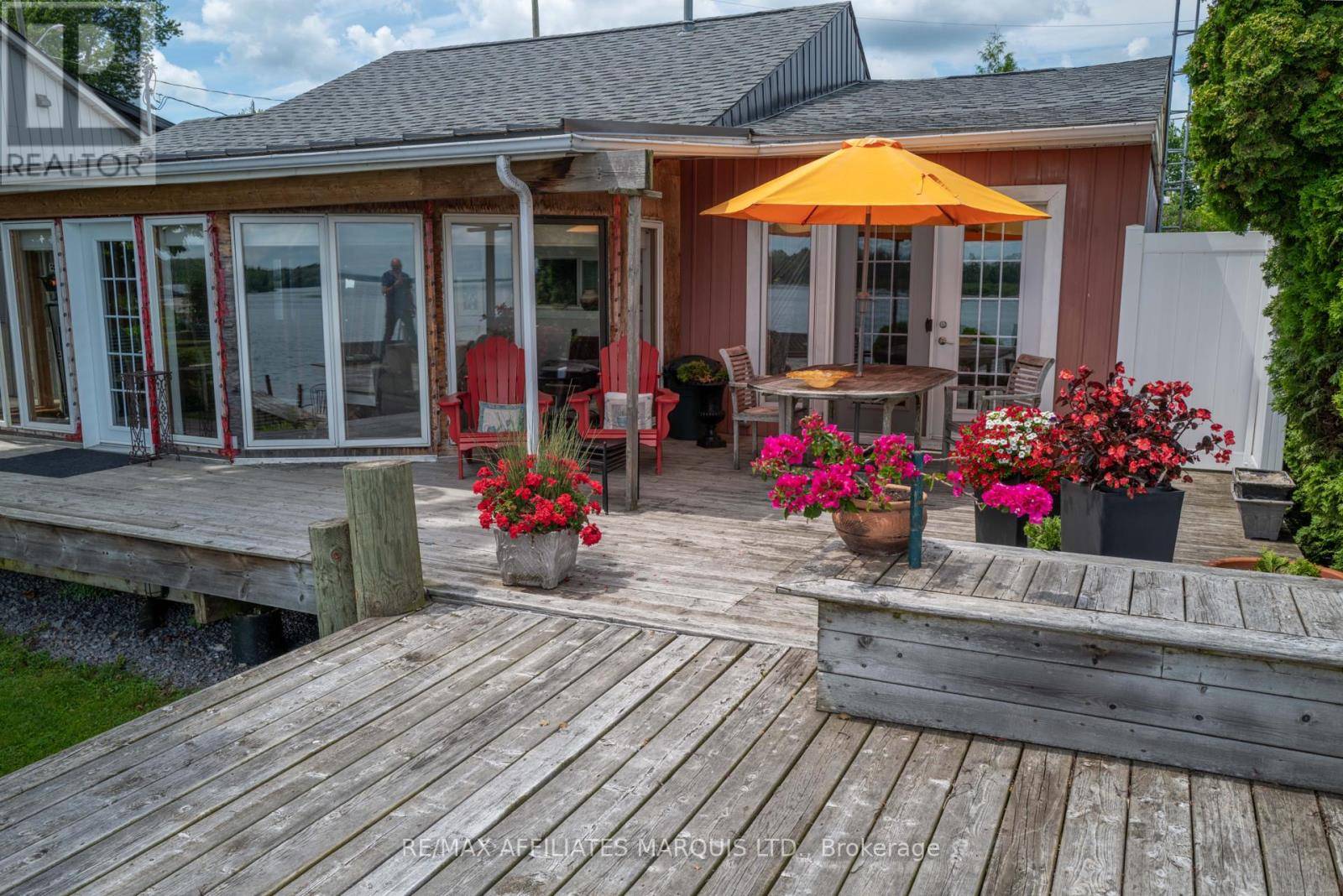 South Glengarry, ON K0C2E0,6800 ST. FRANCIS LANE