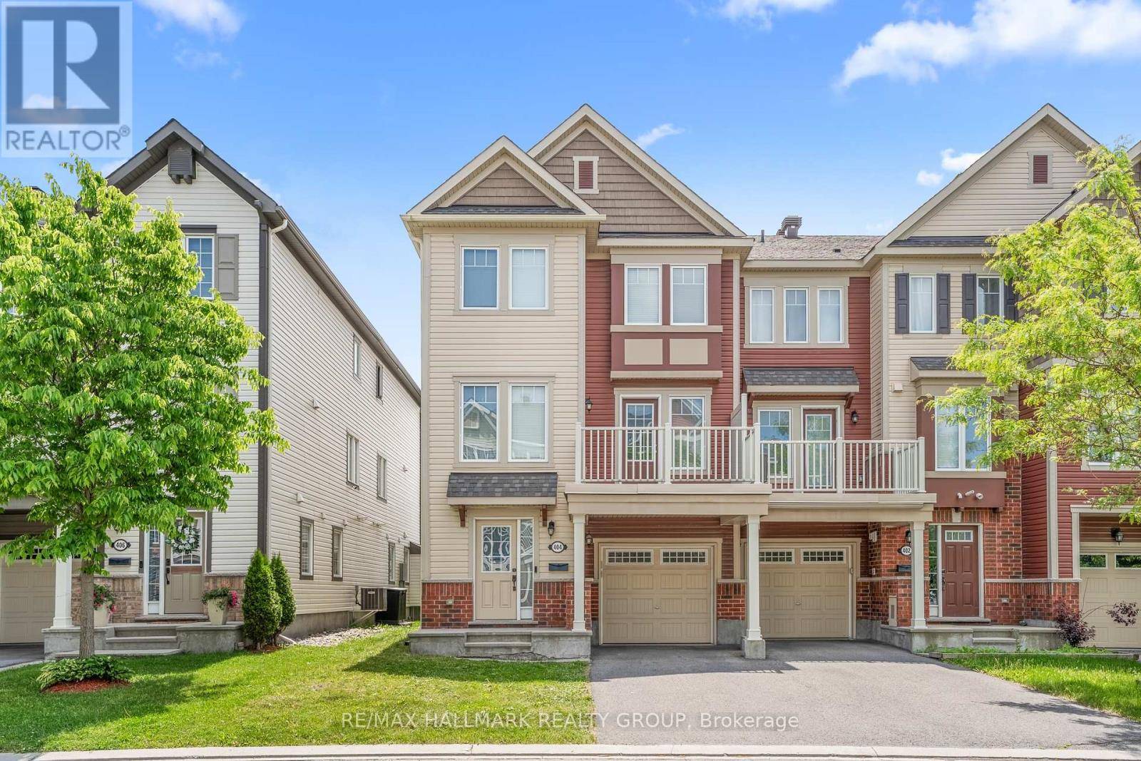 404 ROSINGDALE STREET, Ottawa, ON K2R1G9