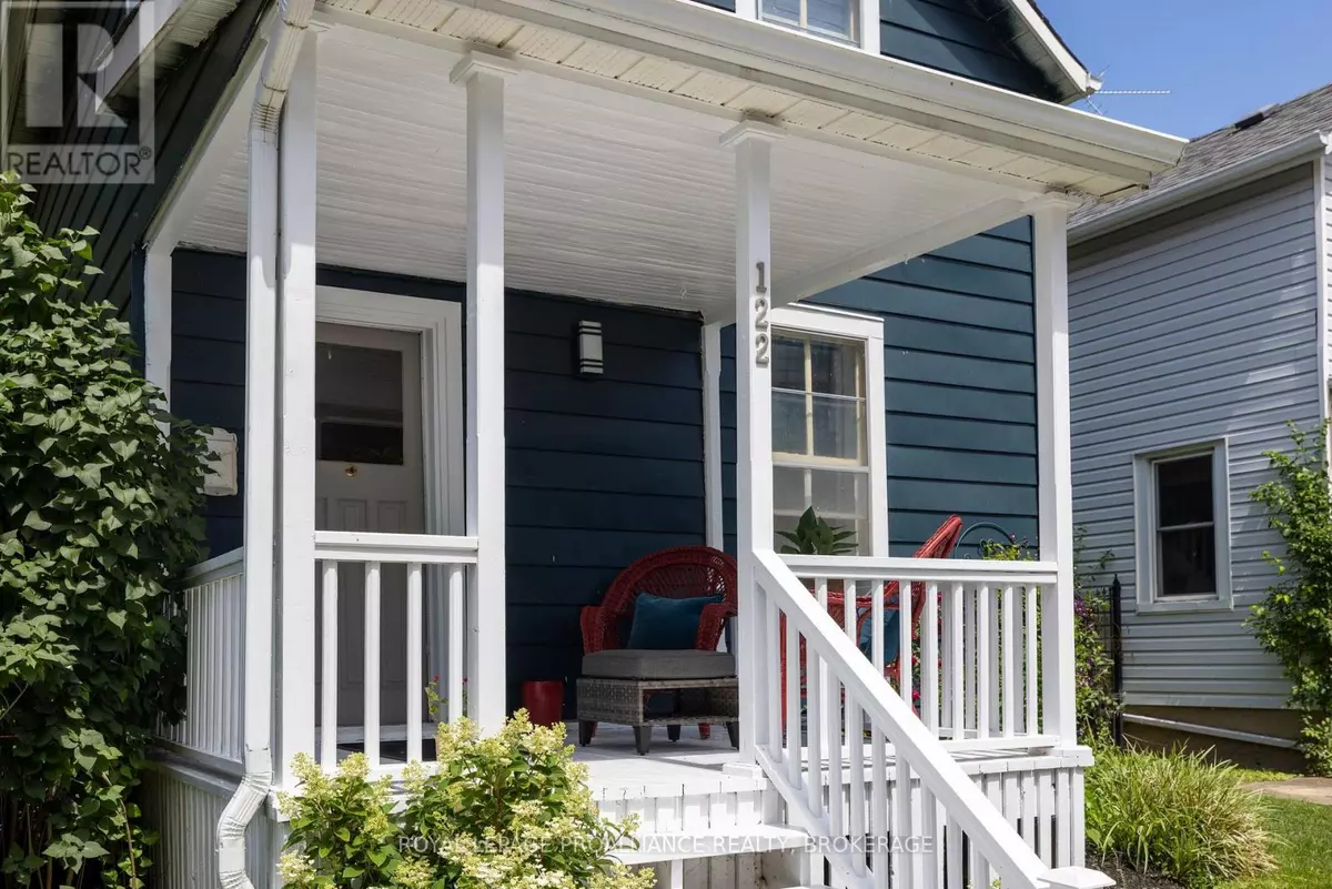 Gananoque, ON K7G1A2,122 SOUTH STREET