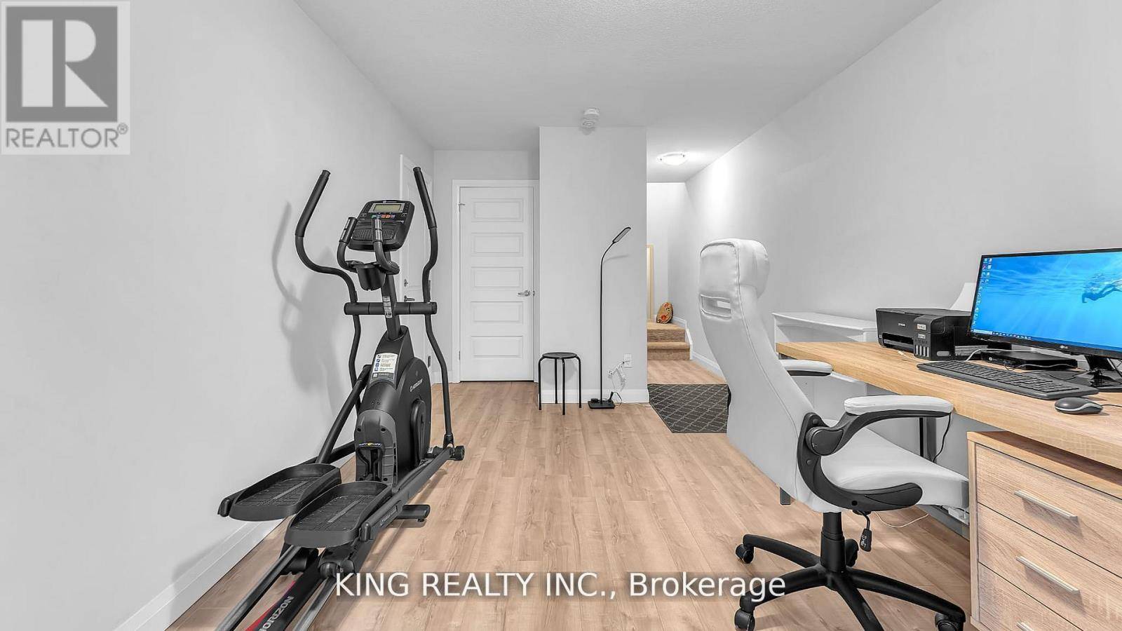 London North (north B), ON N5X1K0,819 KLEINBURG DR #55