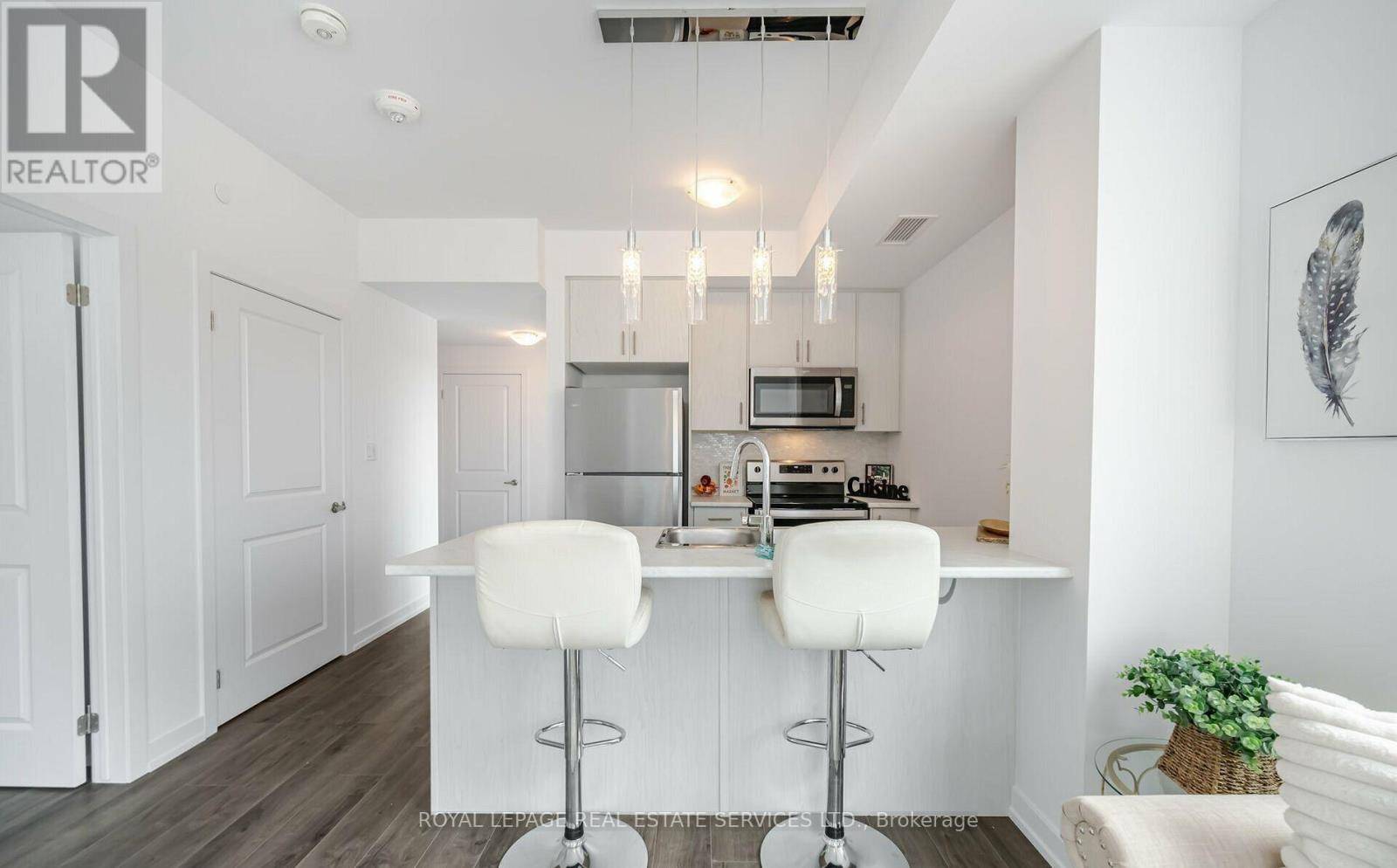 Hamilton (waterdown), ON L8B2A6,470 Dundas ST East #613