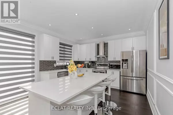 Hamilton (stoney Creek), ON L8E0C9,32 NANAIMO CRESCENT