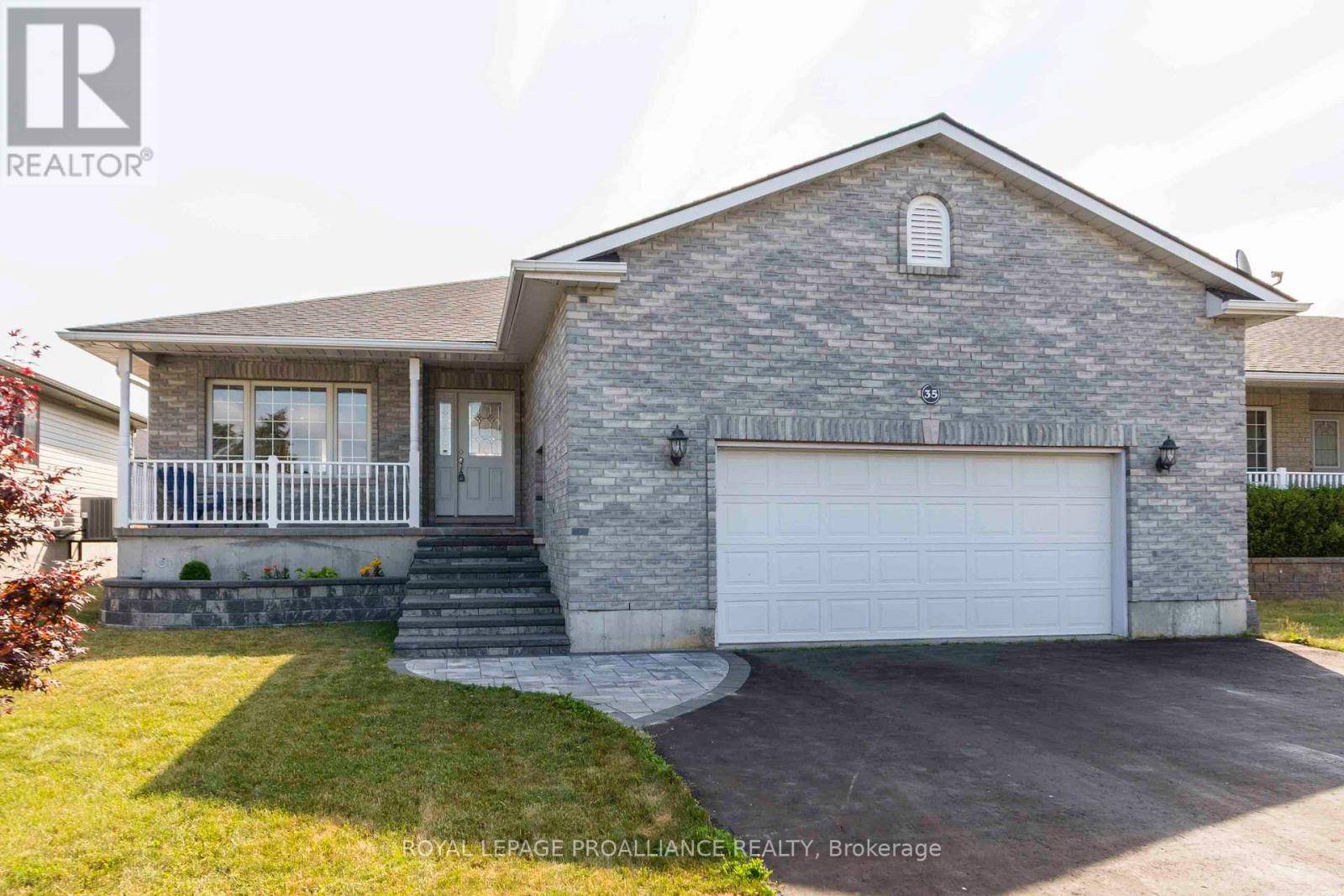 35 FOREST VALLEY DRIVE, Quinte West (frankford Ward), ON K0K2C0