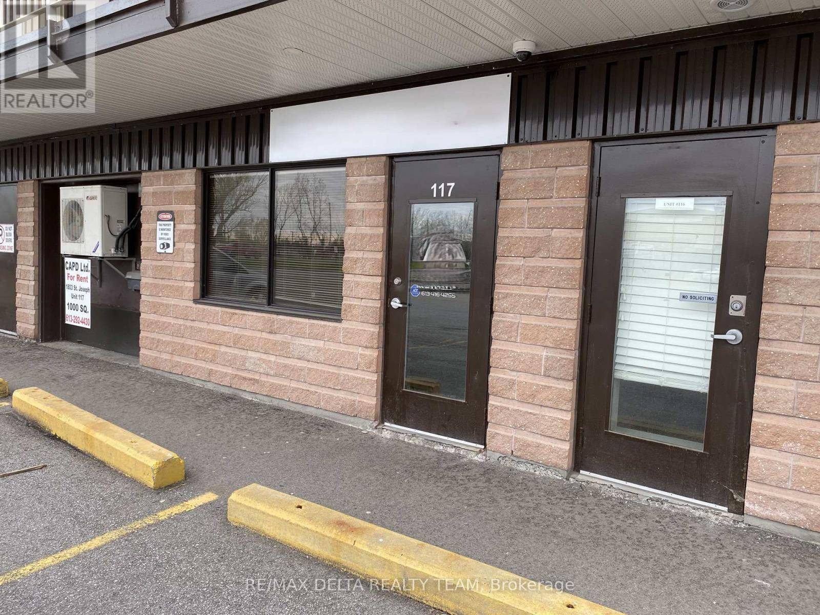 1803 St Joseph BLVD #117, Ottawa, ON K1C6E7