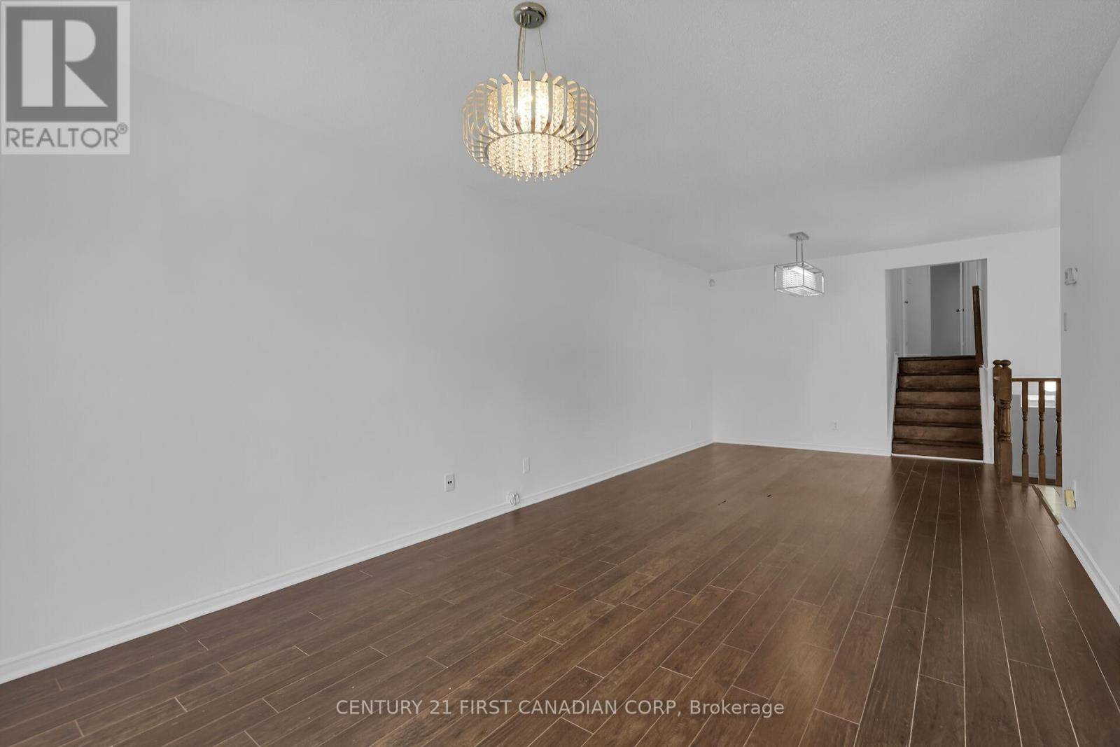 London South (south X), ON N6E3V6,62 JOSSELYN DRIVE