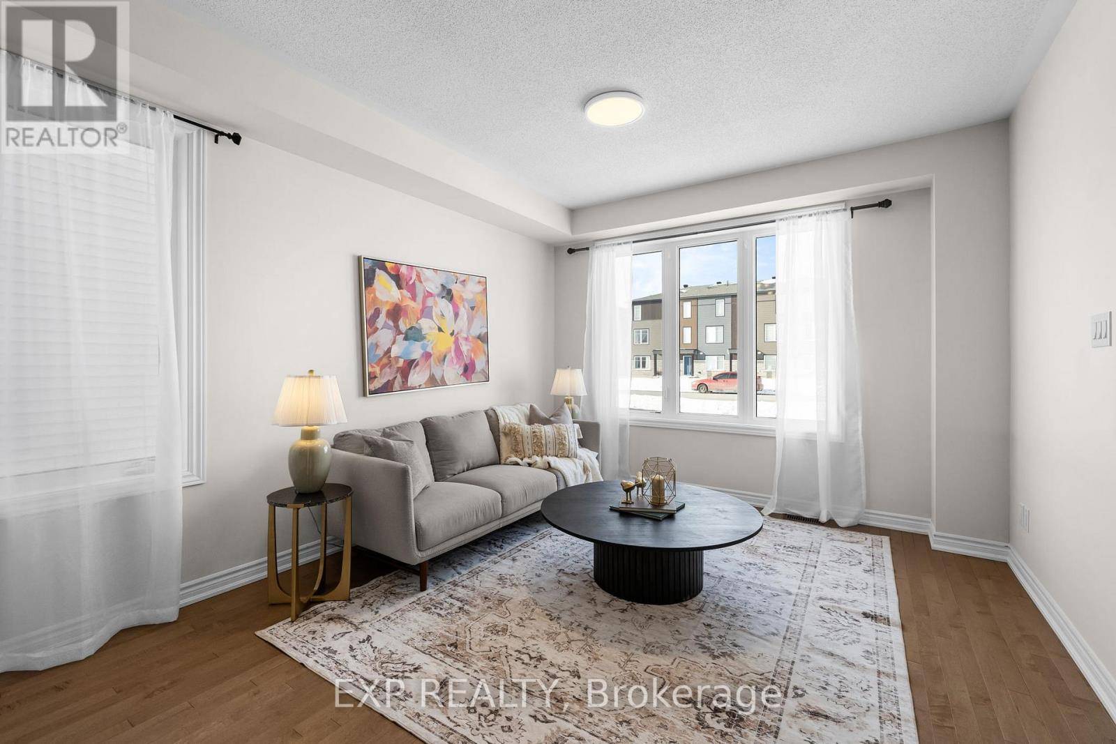 Ottawa, ON K2J6P5,1074 CHAPMAN MILLS DRIVE