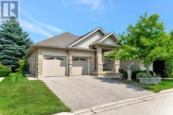 Guelph (village By The Arboretum), ON N1G4X7,18 BEECHLAWN BOULEVARD