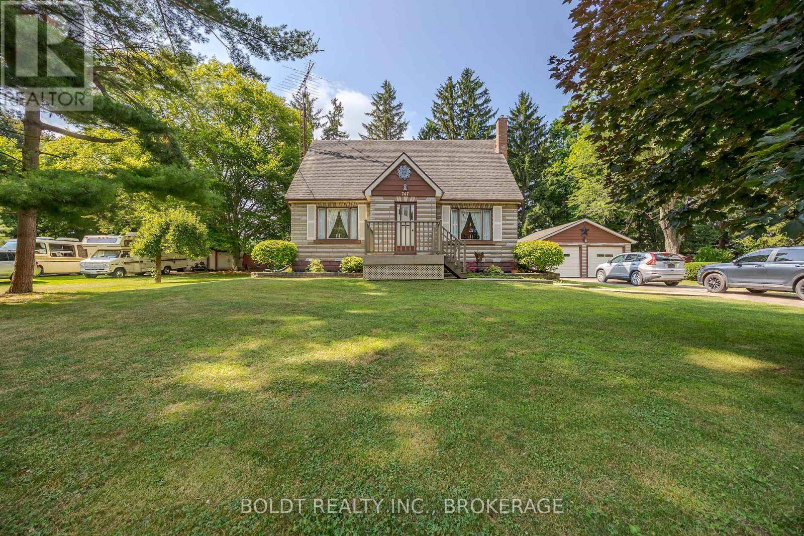 747 RIDGE ROAD, Welland (cooks Mills), ON L3B5N7