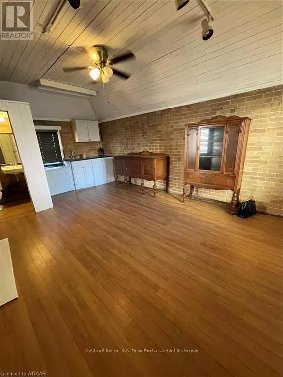 Norfolk (simcoe), ON N3Y3N6,39 NORFOLK STREET N