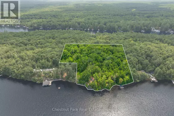 Gravenhurst (muskoka (s)), ON P1P1R2,26 TAYLOR ISLAND 26LM