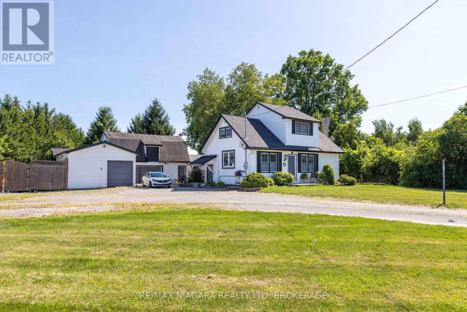 Niagara-on-the-lake (lakeshore), ON L0S1J0,649 LAKESHORE ROAD