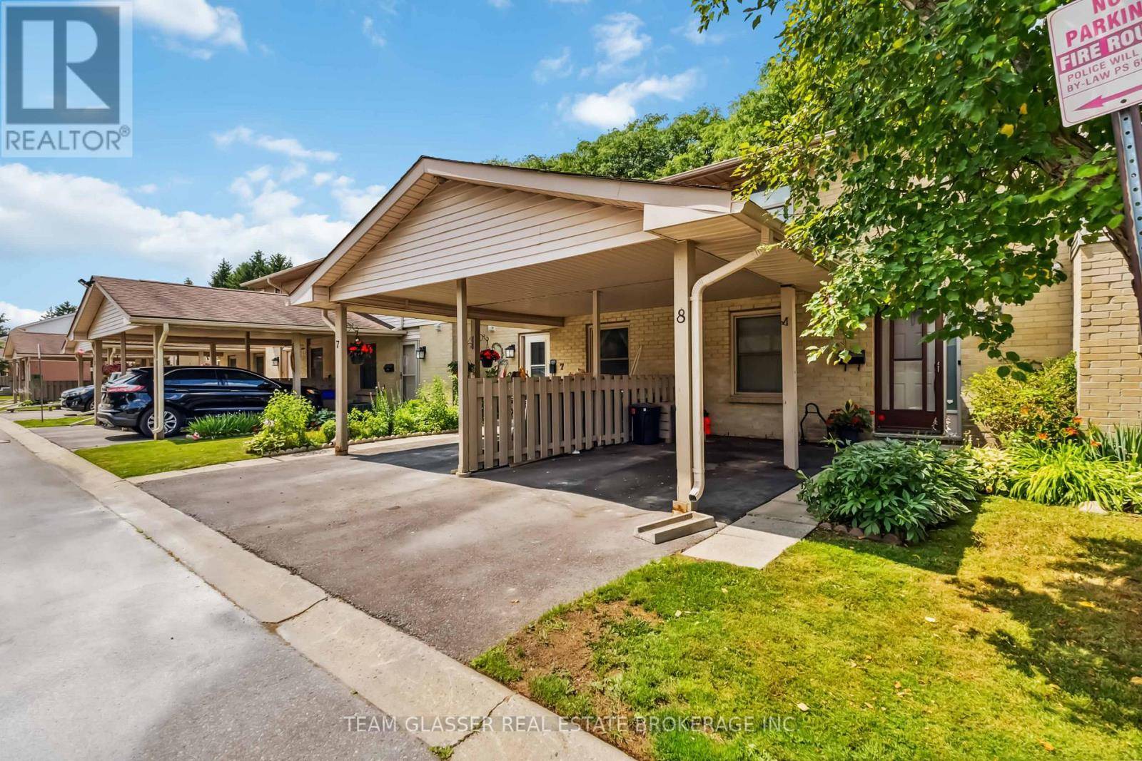 London East (east D), ON N5Y5E5,1318 HIGHBURY AVE North #8