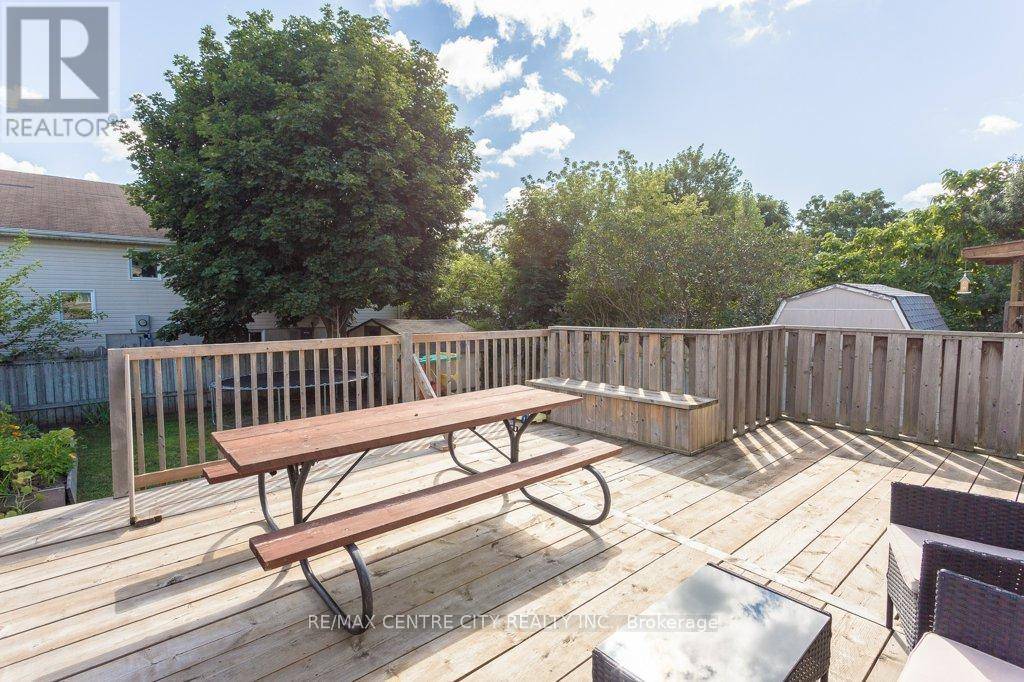 Aylmer, ON N5H3G6,55 MELANIE DRIVE E