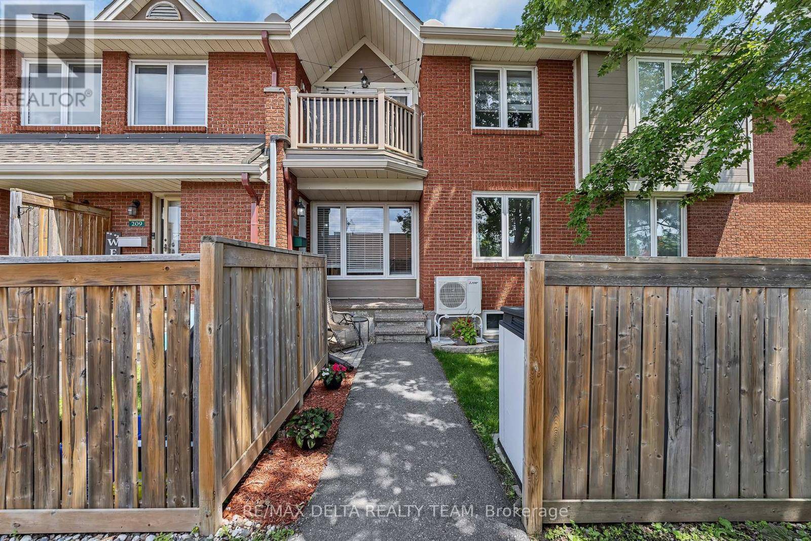 465 Canteval TER #108, Ottawa, ON K4A2C7