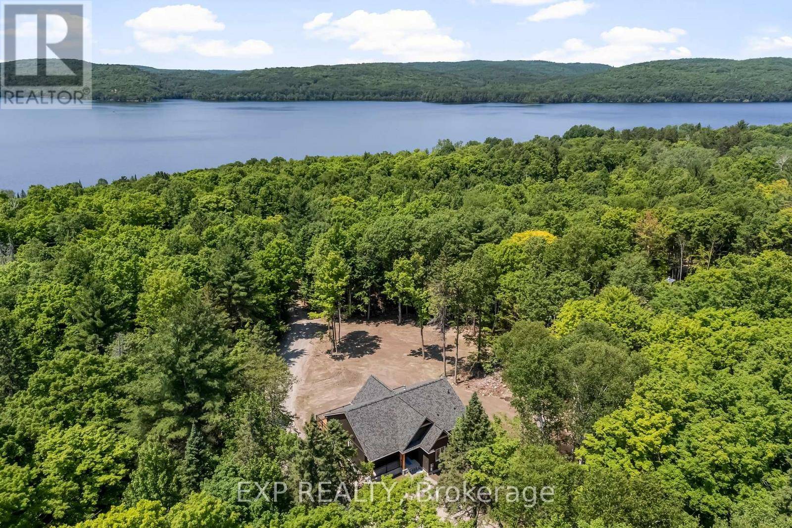 Madawaska Valley, ON K0J1B0,747 LAKEWOODS DRIVE