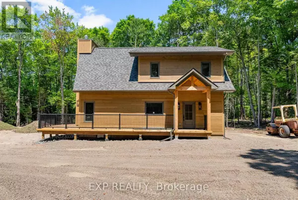 Madawaska Valley, ON K0J1B0,743 LAKEWOODS DRIVE