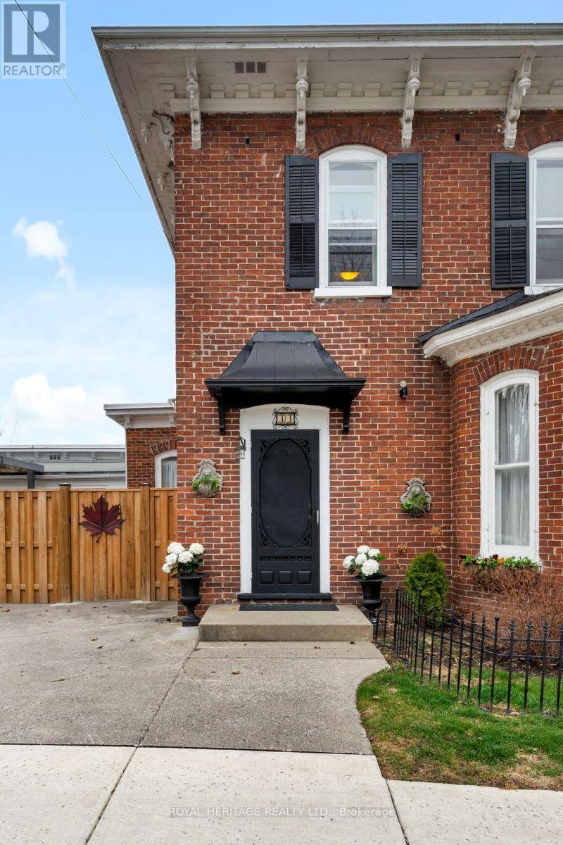Brighton, ON K0K1H0,33 KINGSLEY AVENUE