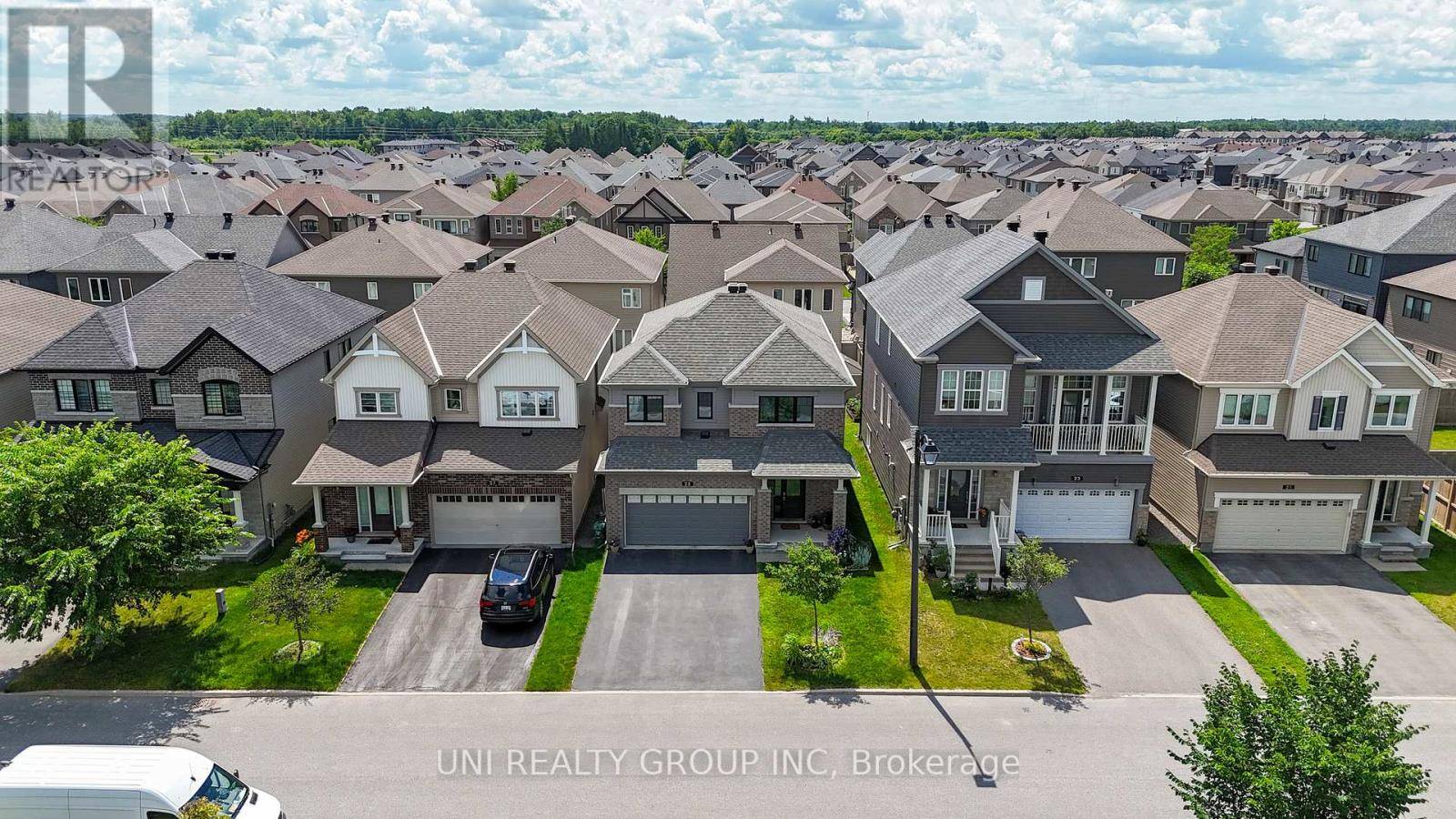 Ottawa, ON K2J6E7,25 CLONFADDA TERRACE