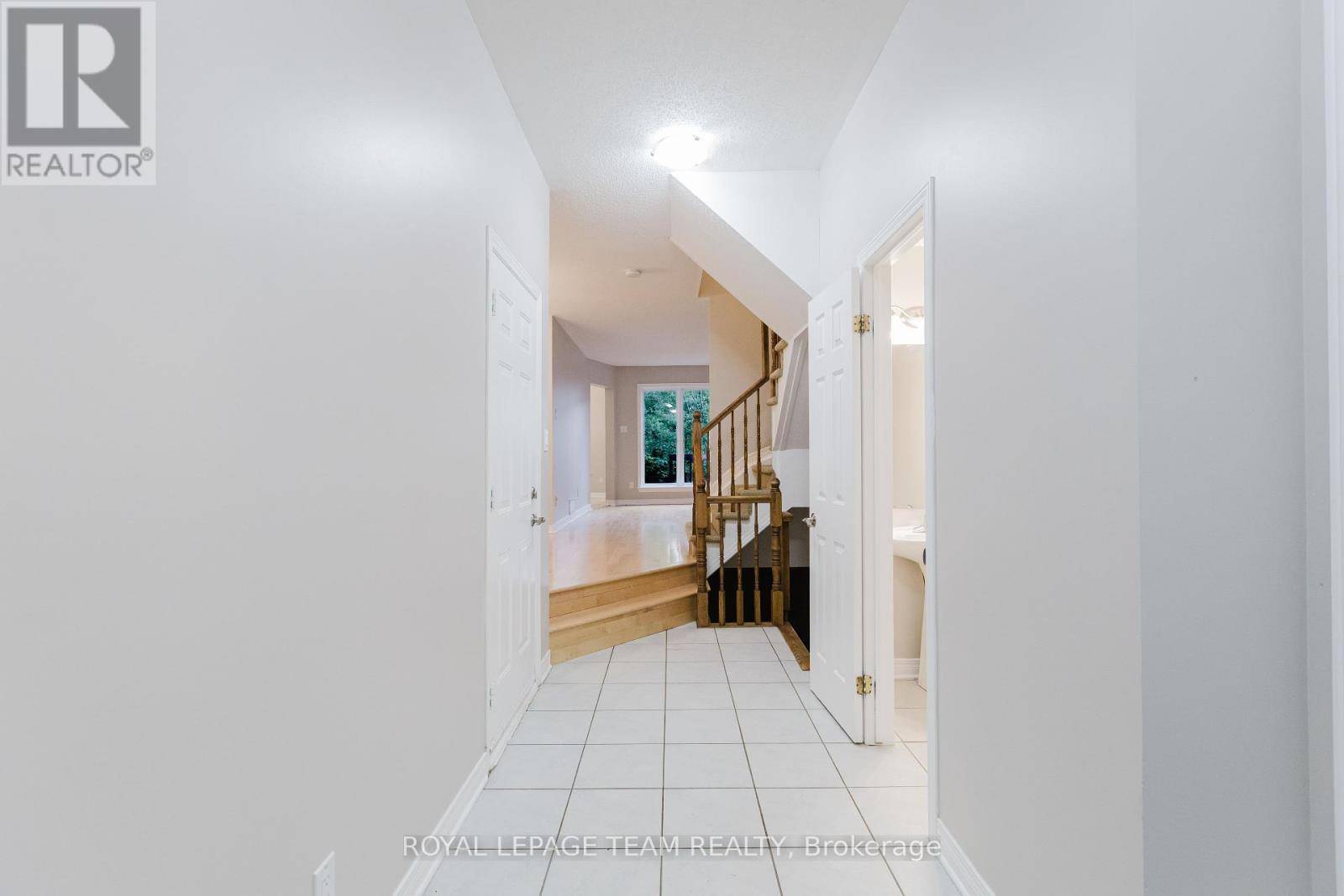 Ottawa, ON K2G6K4,97 REDPATH DRIVE