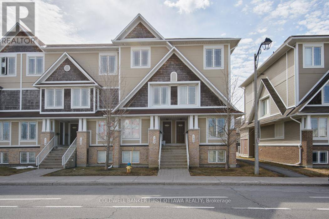 126 CHAPMAN MILLS DRIVE, Ottawa, ON K2J0B7