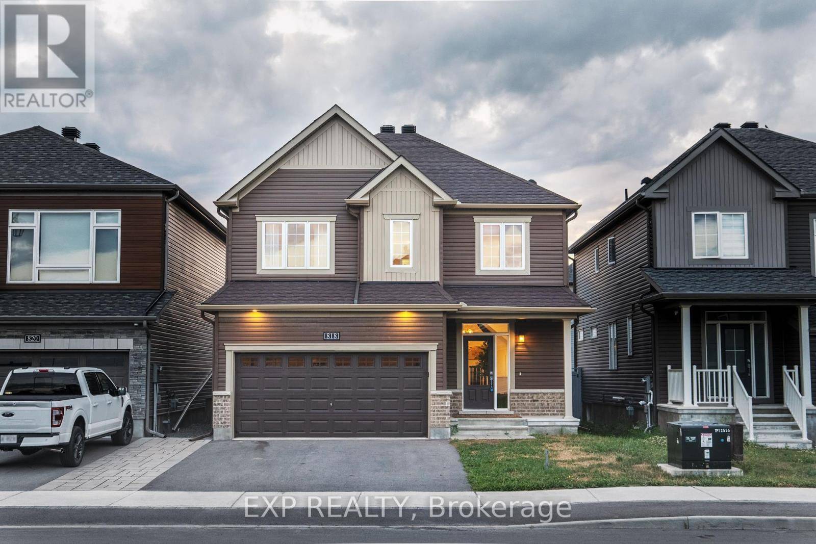 818 CAPPAMORE DRIVE, Ottawa, ON K2J6V6