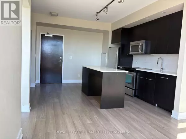 Ottawa, ON K1Z0A8,360 Patricia AVE #717