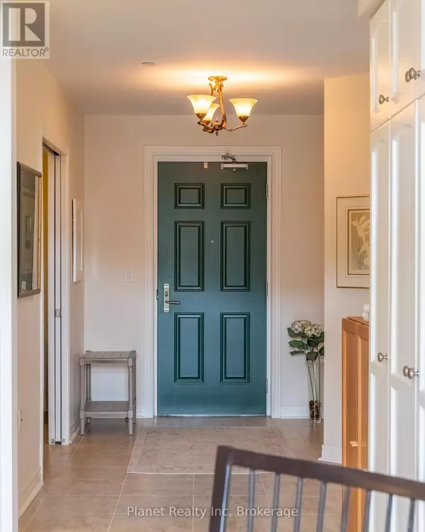 Guelph (village By The Arboretum), ON N1G5K8,65 Bayberry DR #208