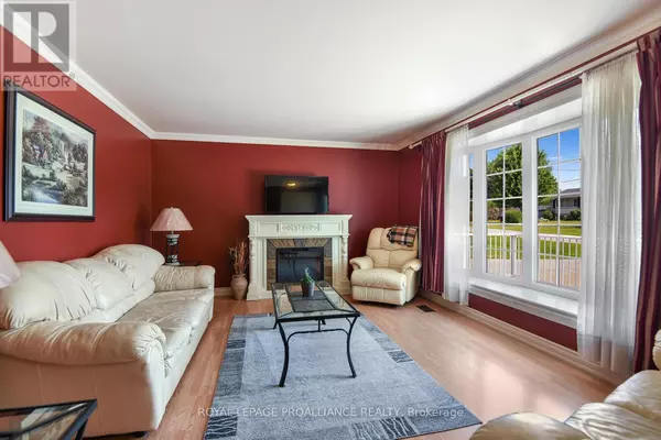 Edwardsburgh/cardinal, ON K0E1T0,18 ELIZABETH STREET