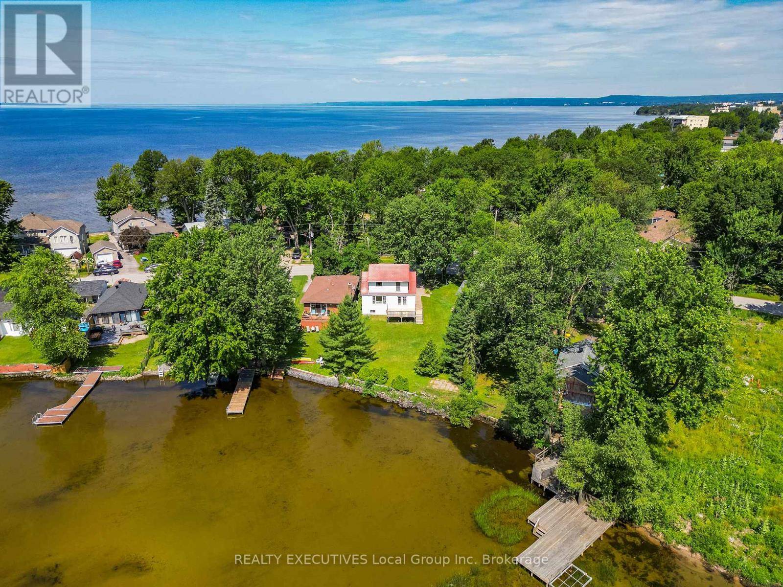 North Bay (ferris), ON P1A1R3,30 SUNSET BOULEVARD