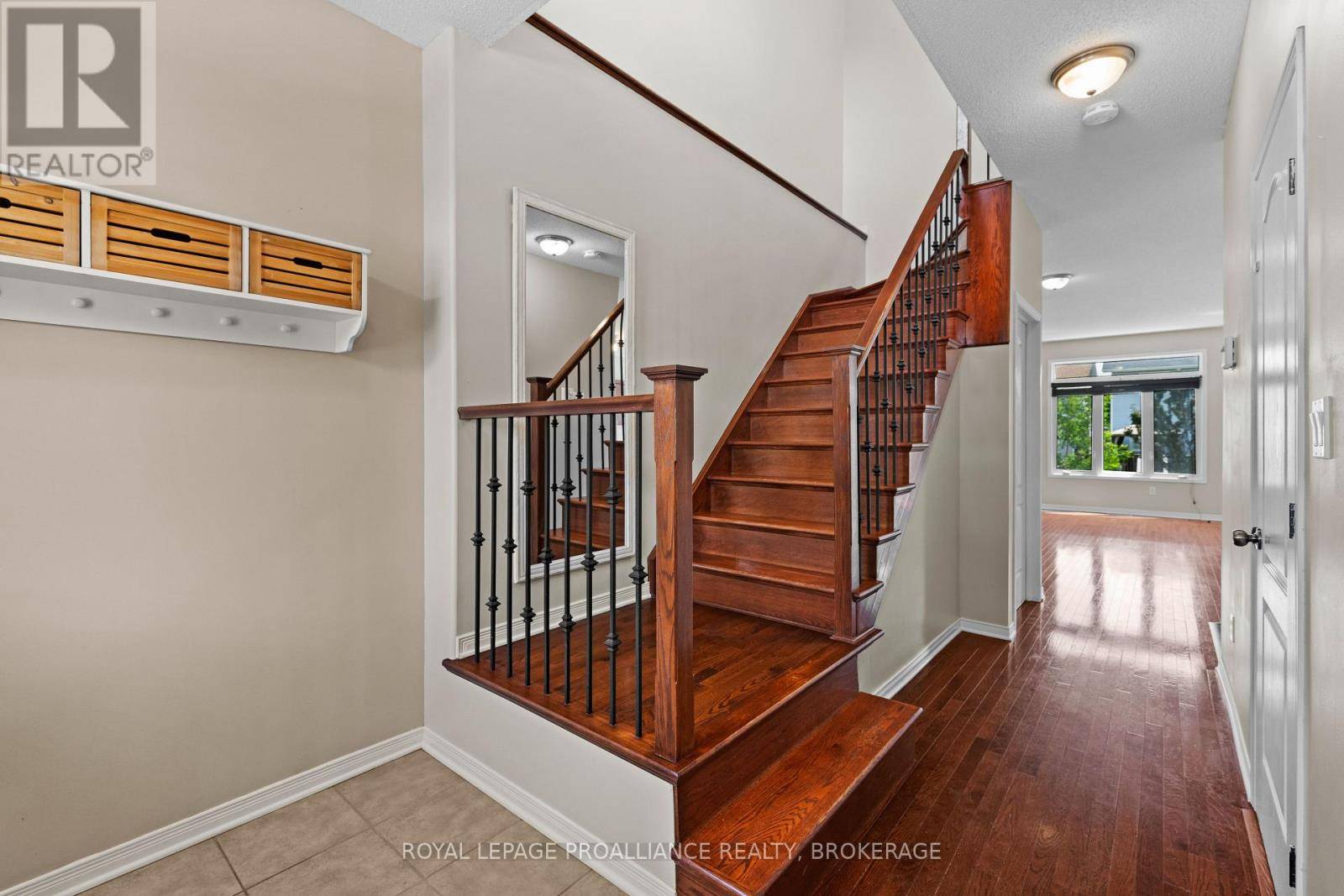 Kingston (kingston East (incl Barret Crt)), ON K7K7M2,443 MAUREEN STREET