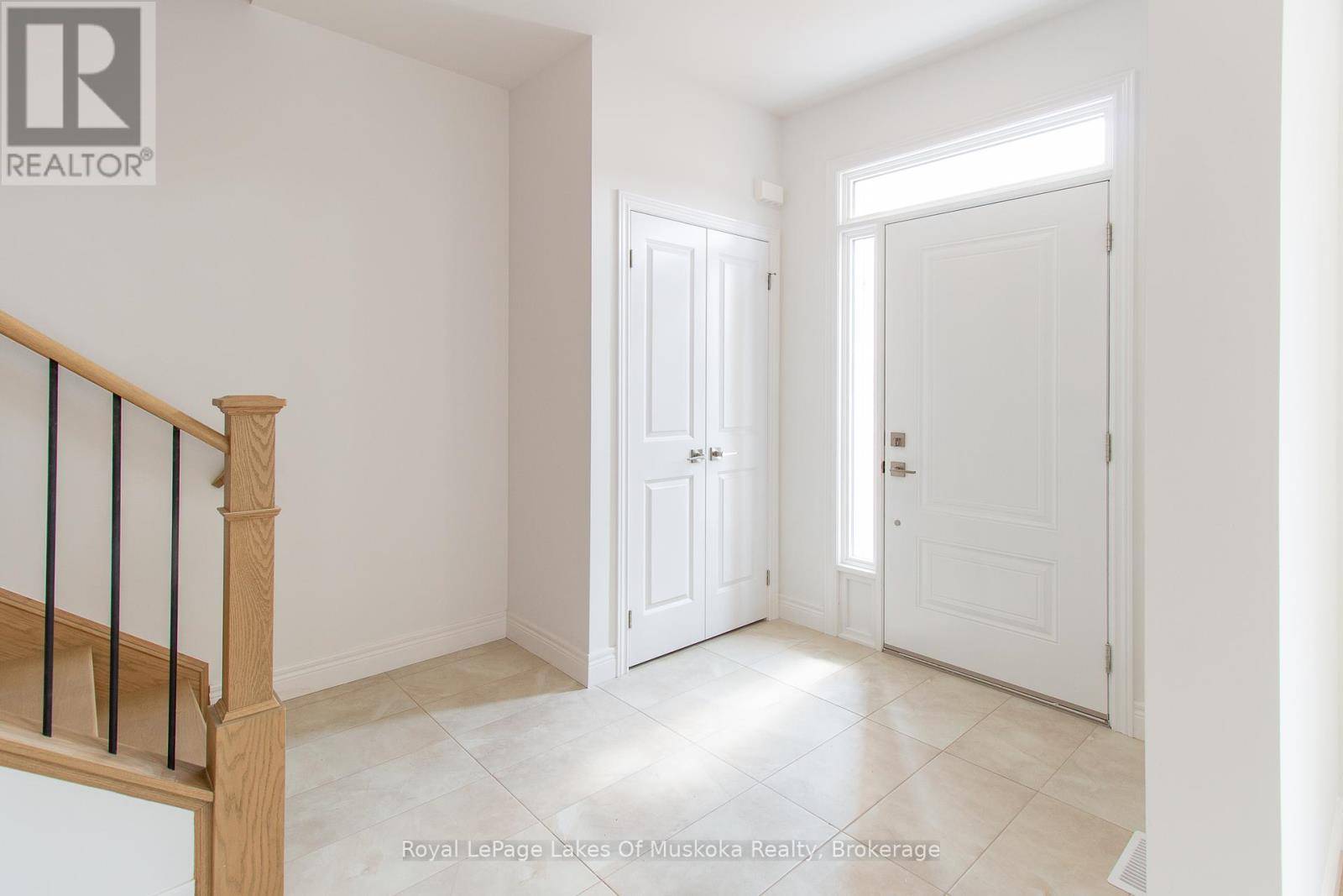 Bracebridge (macaulay), ON P1L0A7,37 WHITEHORN PARK