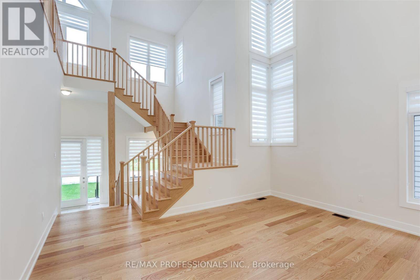 Blue Mountains, ON N0H1J0,118 DOROTHY DRIVE